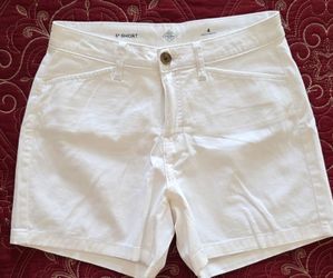 St. John's Bay Womens 5" Chino Short