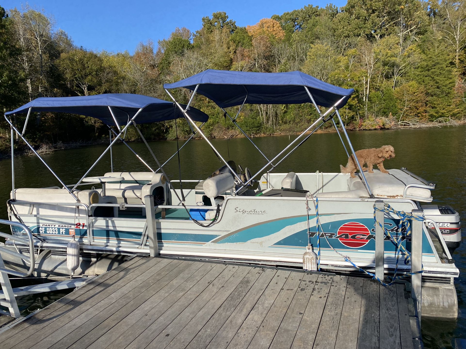 1998 Sun Tracker Party Barge