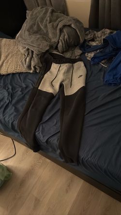 Nike joggers