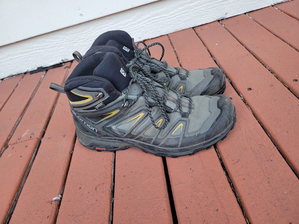 Salomon X Ultra 3 mid hiking boots Mens 11 45EU