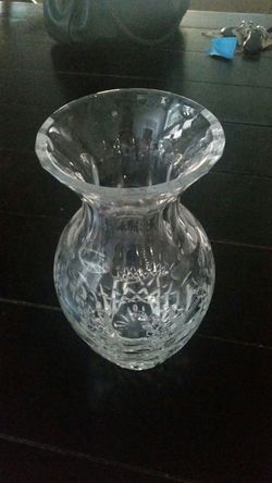 Lead crystal vase