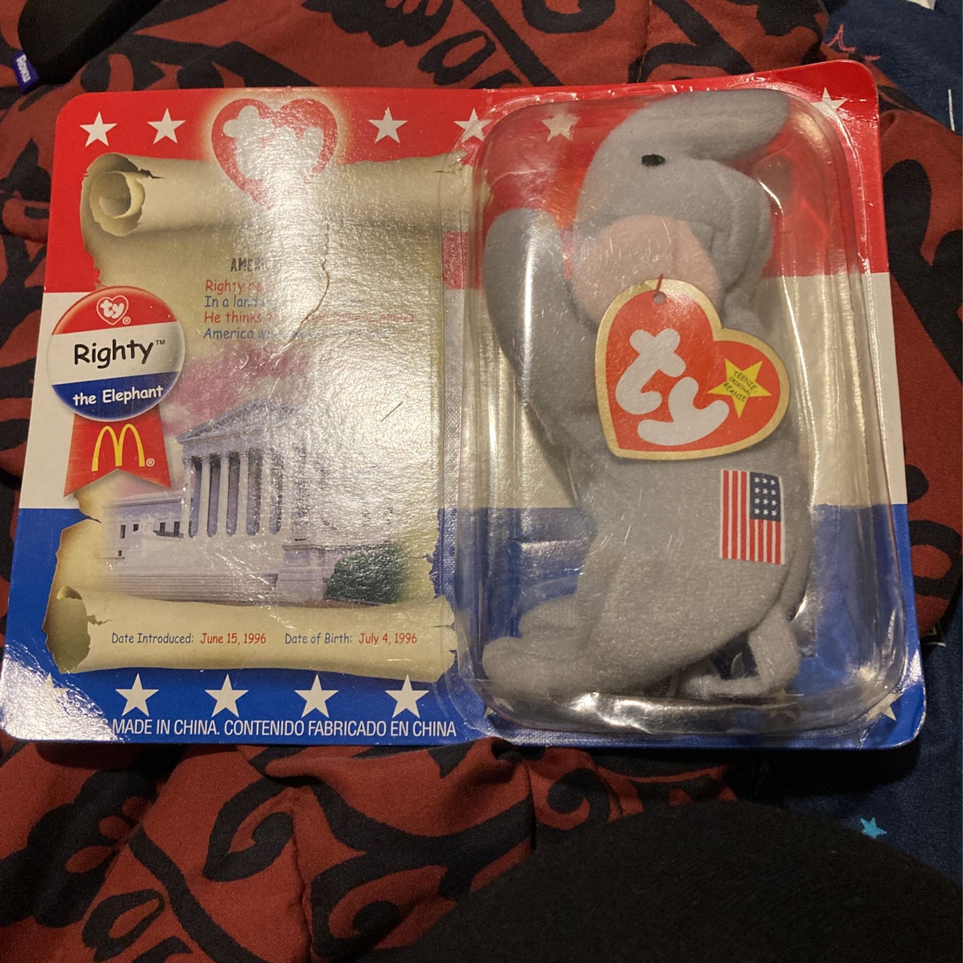 Mint Condition 1996 Righty The Elephant Ty Teenie Beanie McDonald’s Series
