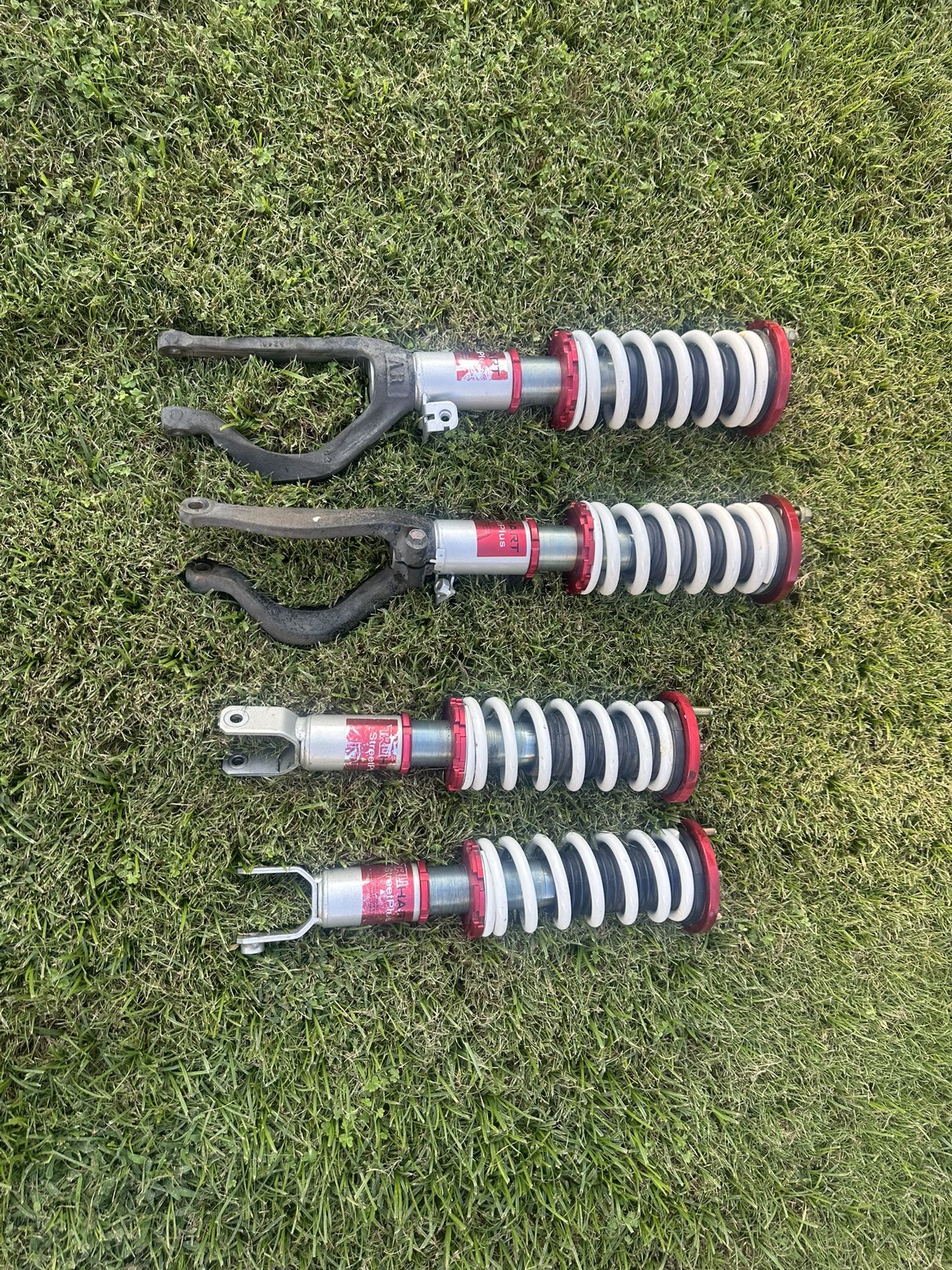 Truhart Street Plus Coilovers