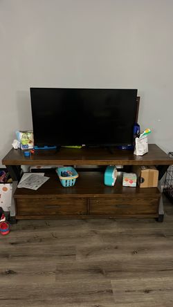 Tv with tv stand