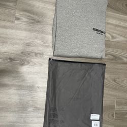 Essential Hoodie Both Size Medium 