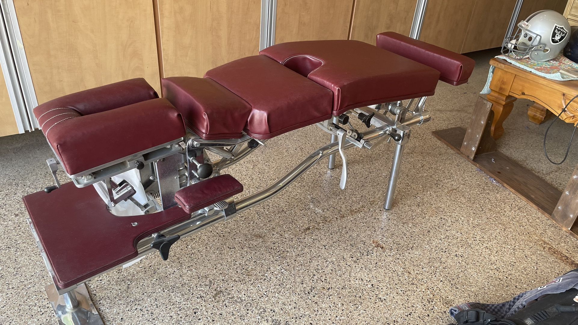 Chiropractor Table