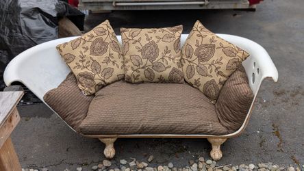 Free Claw Foot Tub Bench