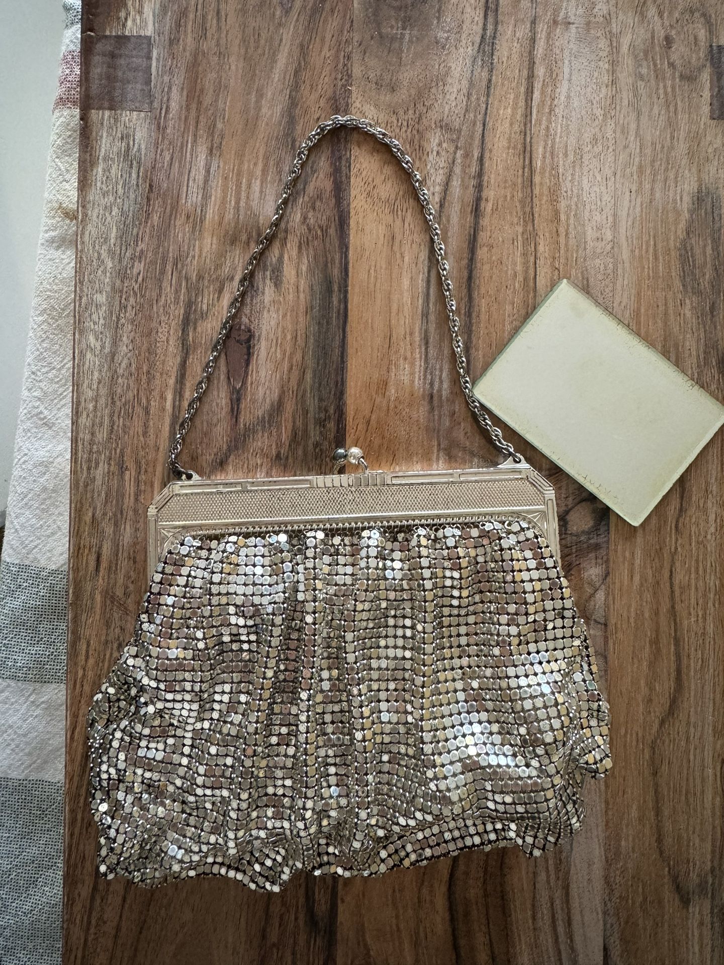 Vintage Whiting And Davis Silver Mesh Purse With Mirror
