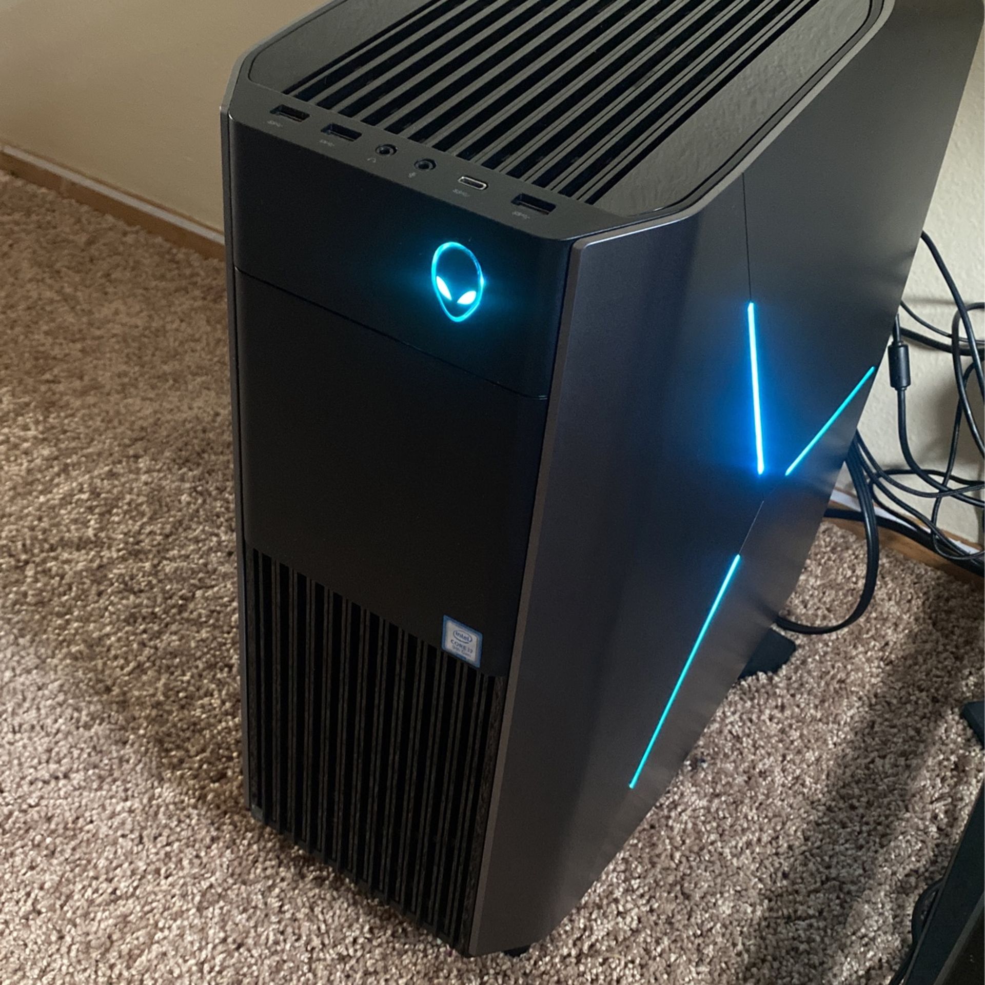Alienware Aurora R8 Desktop for Sale in WA OfferUp