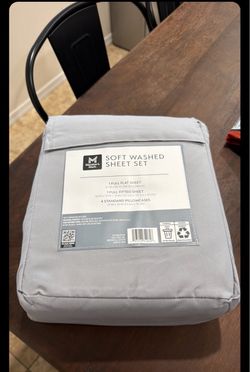 Members Mark brand new full size sheet set