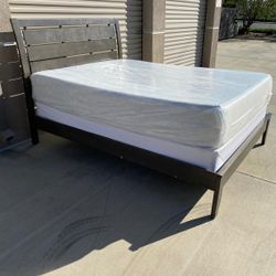 Queen Bed Frame With Mattress 