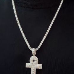 4mm 22 Inch Tennis Chain Cross Set 800$
