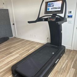 Nordic TRACK X22i Treadmill 