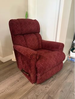 Red Recliner Couch (READ DESCRIPTION)