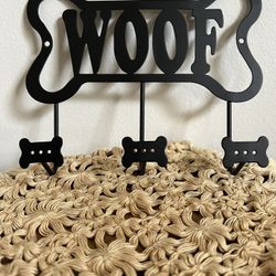 DEI Wall Rack "Woof" Visit › Bone Leash Holder, Black Metal