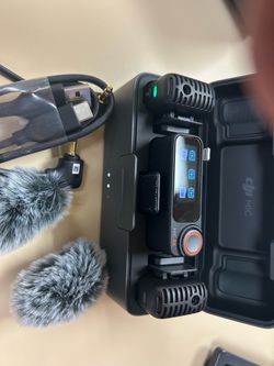 DJI Mic 2 Wireless Microphone System - Dual Mic Kit