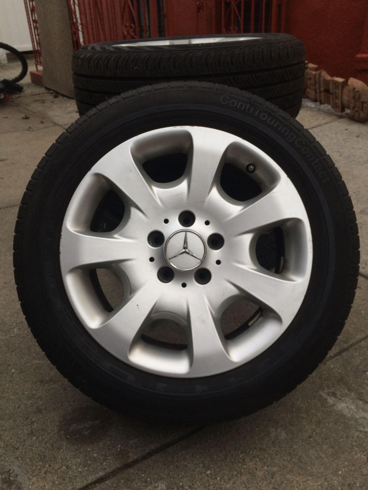 Mercedes C 280 Rims + Tires