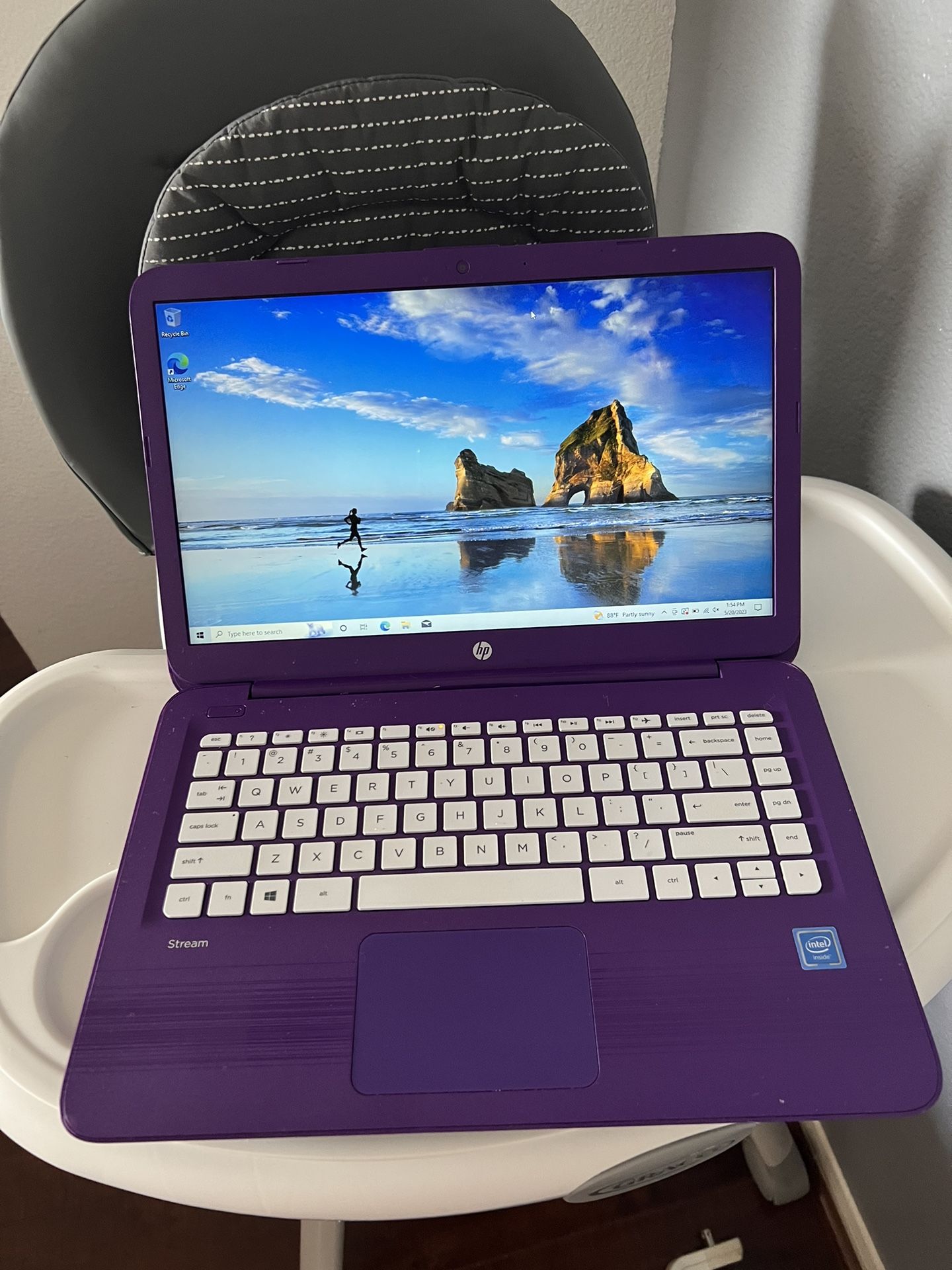 Purple HP Laptop