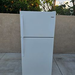 Whirlpool Refrigerator 18cu ft 30x30x66🚨👍3 MONTHS WARRANTY