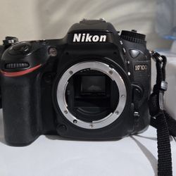 Nikon D7100
