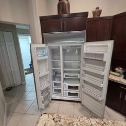 Dacor 42" Side by Side EF42NDBSS  PLEASE READ