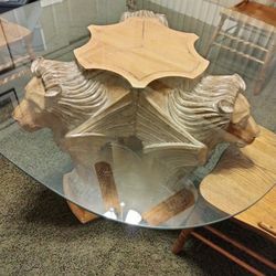 Lion Table 8 Chairs Weight 150 Lbs Glass Table One Of A Kind