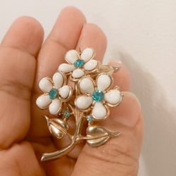 Vintage Flowers Brooch