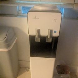 Water Dispenser