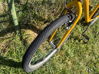 Yellow Mountain Bike