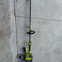 RYOBI 40V brushless trimmer with charger and battery 4ah included.