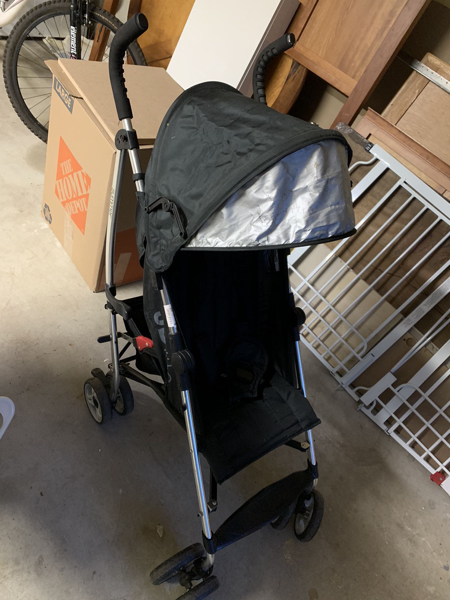 Folding Stroller (baby and toddler stroller)