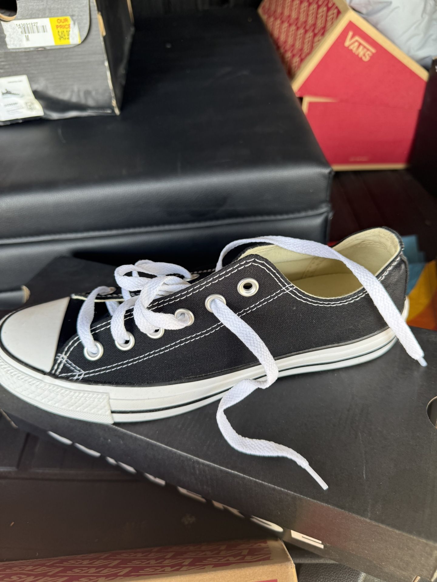 Converse