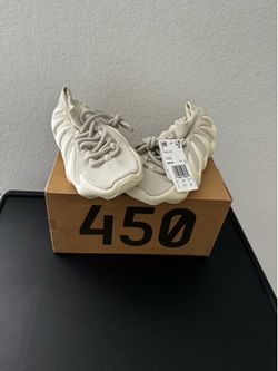 YEEZYS BOOST 450 CLOUD WHITES ☁️