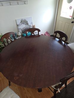 Free table and 6 chairs