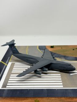Dragon Wings 1:400 USAF Lockheed C-5 Galaxy New York ANG  Diecast Model