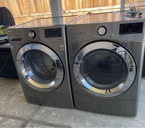 LG washer and dryer set