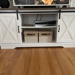 Farmhouse TV Stand