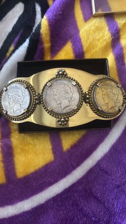 Belt buckle