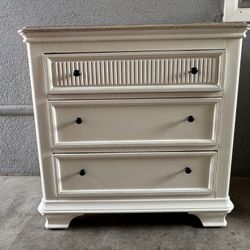 Solid Wood White Small Dresser With Three Drawers In Good Condition All Drawers Open Just Fine 