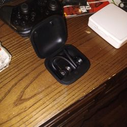 Apple Powerbeats Pro