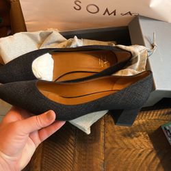 New Aquatalia 10.5 Black Heels 