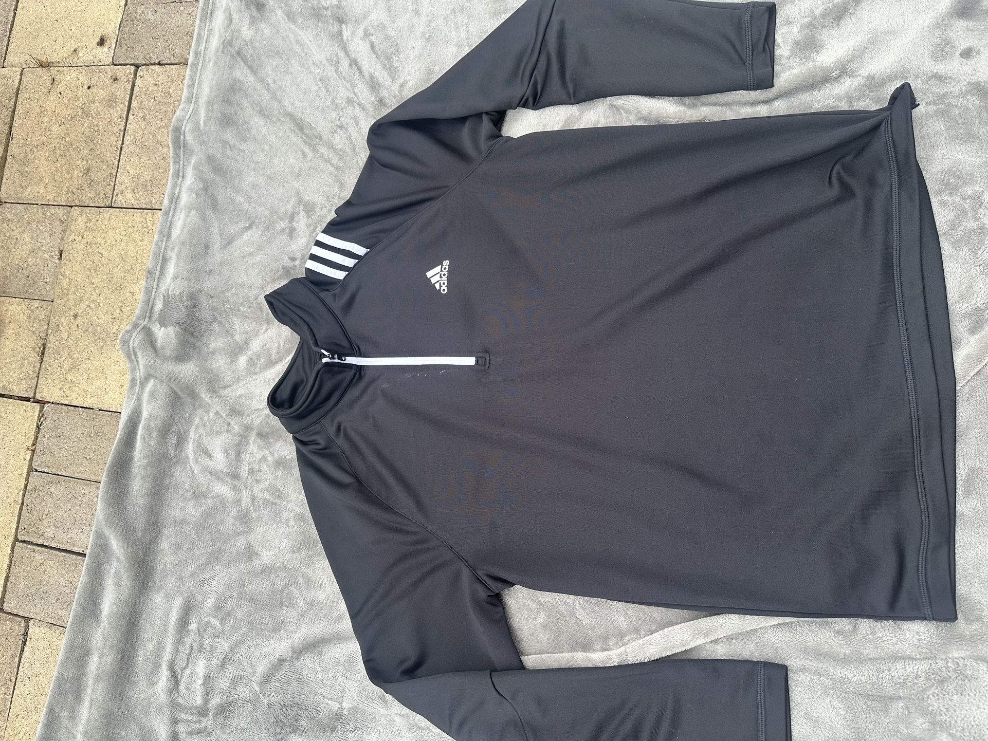 Adidas  Sweater