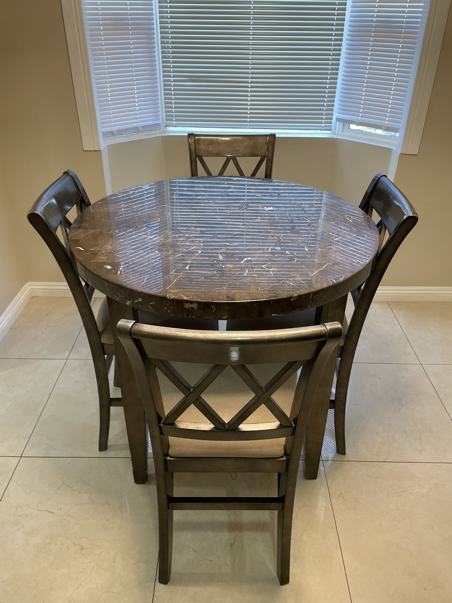Gently Used Tile Table 40 Inch Receipt Of Purchase Included With Gently Used Chairs Set Grey