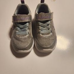 Girls sketchers purple and silver  size 5