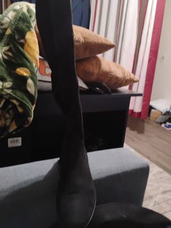 Black boots