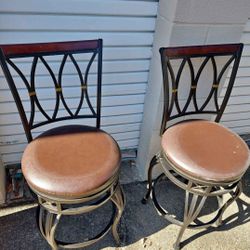 Set of 2 Metal Bar Stools