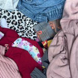 girls/baby clothes free 