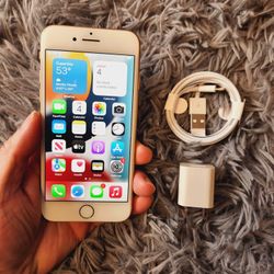 iPhone 8 - UNLOCKED - Like New