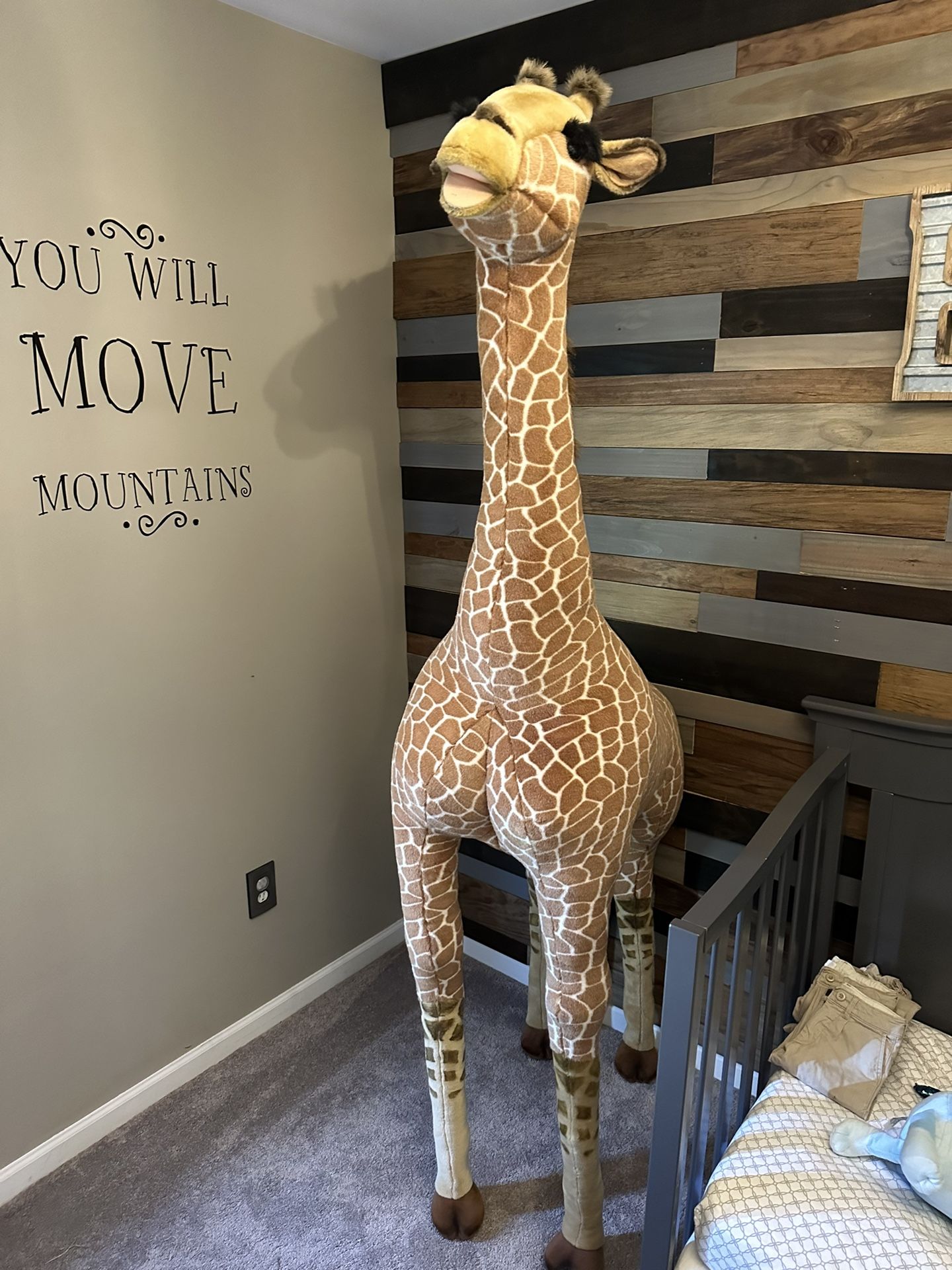 Giant Giraffe, Plush Nursery