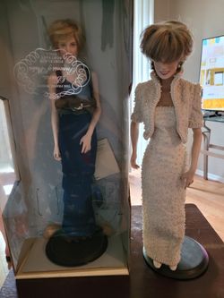 2 Franklin Lady Diana Porcelain Dolls